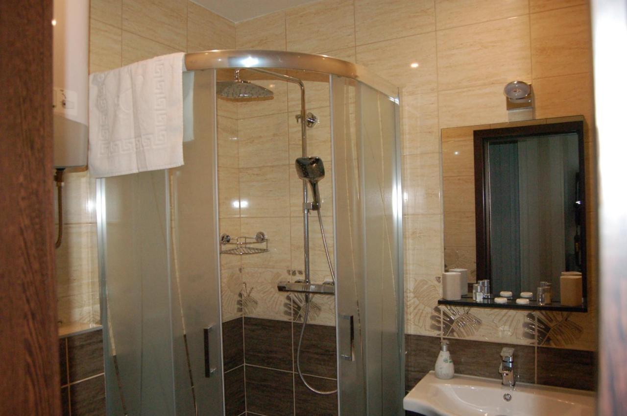 Jászberény Control Motel المظهر الخارجي الصورة